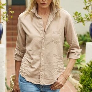 EUC Frank & Eileen “Barry” Button Down Shirt – Tan – Women’s Sz M Woven in Italy